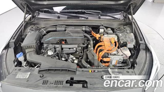2023 Kia K8 Hybrid Noblesse Sold VIN KNAM2411BPA043437 – engine bay 2023 Kia K8 Hybrid Noblesse Sold VIN KNAM2411BPA043437 – engine bay