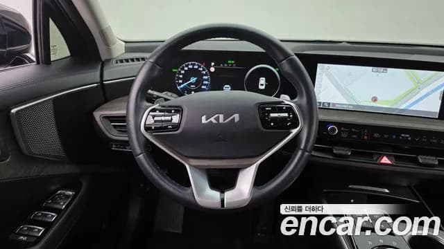 2023 Kia K8 Hybrid Noblesse Sold VIN KNAM2411BPA050133 – trunk area 2023 Kia K8 Hybrid Noblesse Sold VIN KNAM2411BPA050133 – trunk area