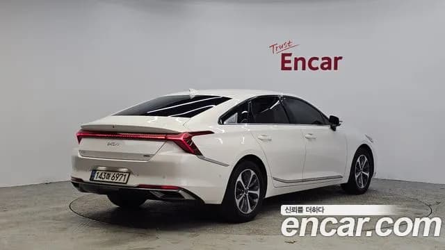 2023 Kia K8 Hybrid Noblesse Sold VIN KNAM2411BPA051378 – interior seats 2023 Kia K8 Hybrid Noblesse Sold VIN KNAM2411BPA051378 – interior seats