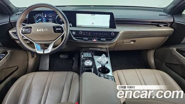 2023 Kia K8 Hybrid Noblesse Sold VIN KNAM2411BPA051378 – exterior detail 2023 Kia K8 Hybrid Noblesse Sold VIN KNAM2411BPA051378 – exterior detail
