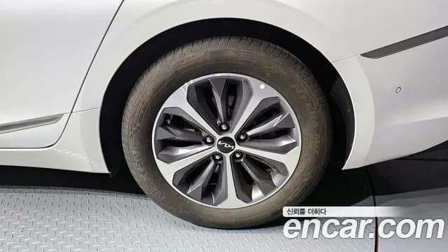 2023 Kia K8 Hybrid Noblesse Sold VIN KNAM2411BPA053738 – photo 25 2023 Kia K8 Hybrid Noblesse Sold VIN KNAM2411BPA053738 – photo 25