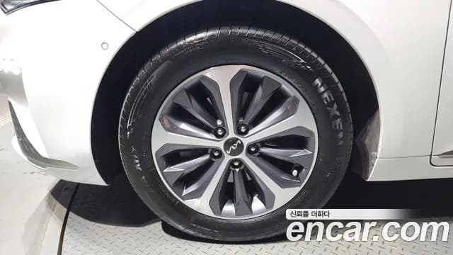 2023 Kia K8 Hybrid Noblesse Sold VIN KNAM2411BPA060674 – photo 14 2023 Kia K8 Hybrid Noblesse Sold VIN KNAM2411BPA060674 – photo 14