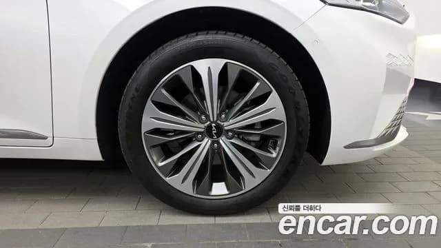 2023 Kia K8 Hybrid Noblesse Sold VIN KNAM2411BPA062599 – photo 14 2023 Kia K8 Hybrid Noblesse Sold VIN KNAM2411BPA062599 – photo 14