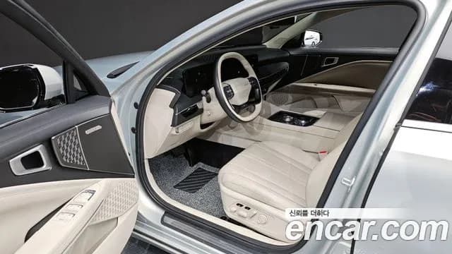 2025 Kia The New K8 Hybrid Noblesse Sold VIN KNAM2411BSA086031 – side profile 2025 Kia The New K8 Hybrid Noblesse Sold VIN KNAM2411BSA086031 – side profile