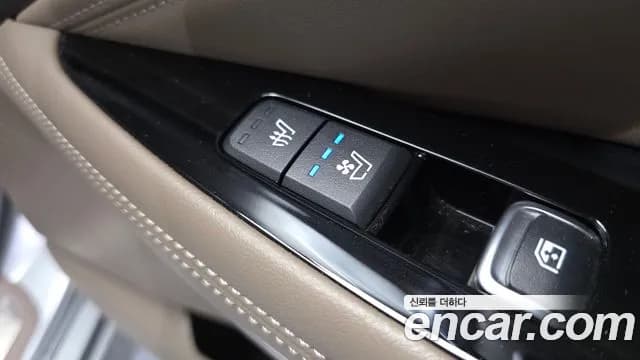 2022 Kia K8 2.5 Gasoline 2WD Sold VIN KNAM241BBNA003520 – side profile 2022 Kia K8 2.5 Gasoline 2WD Sold VIN KNAM241BBNA003520 – side profile
