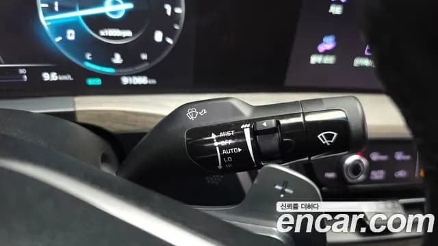 2022 Kia K8 2.5 Gasoline 2WD Sold VIN KNAM241BBNA004186 – exterior detail 2022 Kia K8 2.5 Gasoline 2WD Sold VIN KNAM241BBNA004186 – exterior detail