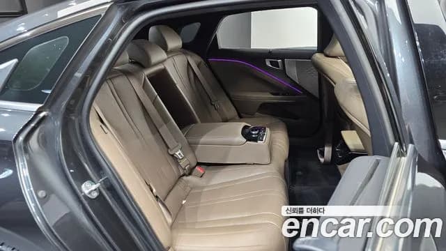 2022 Kia K8 2.5 Gasoline 2WD Sold VIN KNAM241BBNA004195 – rear exterior 2022 Kia K8 2.5 Gasoline 2WD Sold VIN KNAM241BBNA004195 – rear exterior