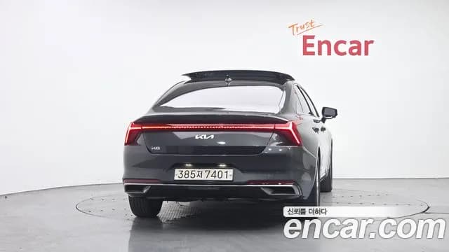 2022 Kia K8 2.5 Gasoline 2WD Sold VIN KNAM241BBNA005490 – rear exterior 2022 Kia K8 2.5 Gasoline 2WD Sold VIN KNAM241BBNA005490 – rear exterior