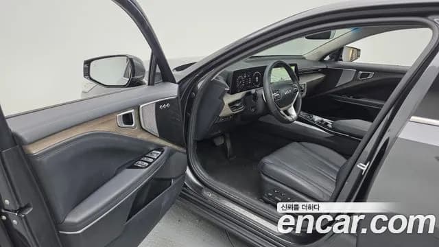2022 Kia K8 2.5 Gasoline 2WD Sold VIN KNAM241BBNA005998 – exterior detail 2022 Kia K8 2.5 Gasoline 2WD Sold VIN KNAM241BBNA005998 – exterior detail