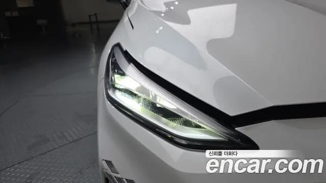2022 Kia K8 2.5 Gasoline 2WD Sold VIN KNAM241BBNA007089 – interior seats 2022 Kia K8 2.5 Gasoline 2WD Sold VIN KNAM241BBNA007089 – interior seats
