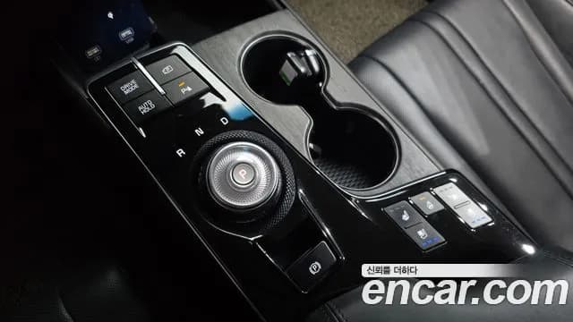 2022 Kia K8 2.5 Gasoline 2WD Sold VIN KNAM241BBNA007089 – exterior detail 2022 Kia K8 2.5 Gasoline 2WD Sold VIN KNAM241BBNA007089 – exterior detail