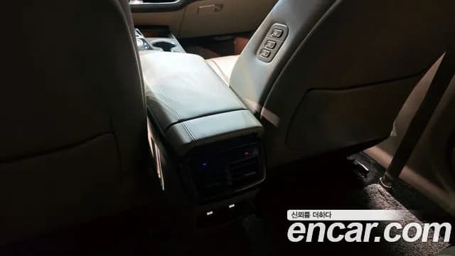 2022 Kia K8 2.5 Gasoline 2WD Sold VIN KNAM241BBNA008374 – trunk area 2022 Kia K8 2.5 Gasoline 2WD Sold VIN KNAM241BBNA008374 – trunk area