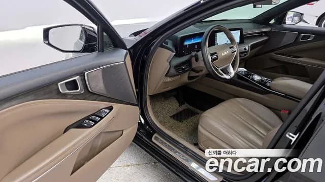 2022 Kia K8 2.5 Gasoline 2WD Sold VIN KNAM241BBNA008464 – photo 14 2022 Kia K8 2.5 Gasoline 2WD Sold VIN KNAM241BBNA008464 – photo 14