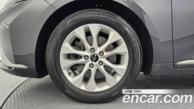 2022 Kia K8 2.5 Gasoline 2WD Sold VIN KNAM241BBNA010520 – photo 16 2022 Kia K8 2.5 Gasoline 2WD Sold VIN KNAM241BBNA010520 – photo 16