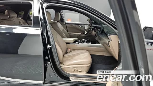 2022 Kia K8 2.5 Gasoline 2WD Sold VIN KNAM241BBNA018664 – trunk area 2022 Kia K8 2.5 Gasoline 2WD Sold VIN KNAM241BBNA018664 – trunk area
