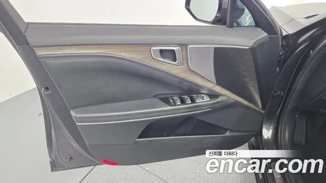 2022 Kia K8 2.5 Gasoline 2WD Sold VIN KNAM241BBNA021607 – engine bay 2022 Kia K8 2.5 Gasoline 2WD Sold VIN KNAM241BBNA021607 – engine bay