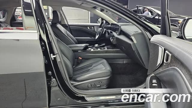 2022 Kia K8 2.5 Gasoline 2WD Sold VIN KNAM241BBNA026091 – engine bay 2022 Kia K8 2.5 Gasoline 2WD Sold VIN KNAM241BBNA026091 – engine bay