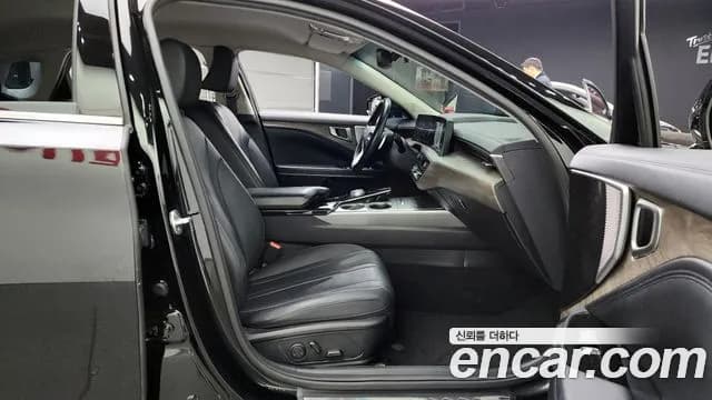 2022 Kia K8 2.5 Gasoline 2WD Sold VIN KNAM241BBNA026427 – engine bay 2022 Kia K8 2.5 Gasoline 2WD Sold VIN KNAM241BBNA026427 – engine bay