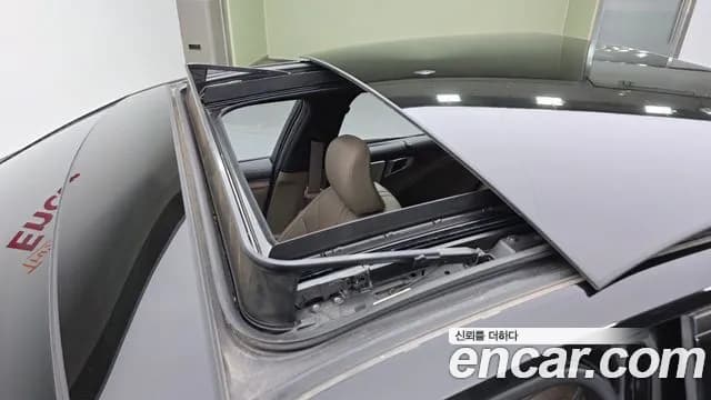 2022 Kia K8 2.5 Gasoline 2WD Sold VIN KNAM241BBNA027658 – dashboard 2022 Kia K8 2.5 Gasoline 2WD Sold VIN KNAM241BBNA027658 – dashboard