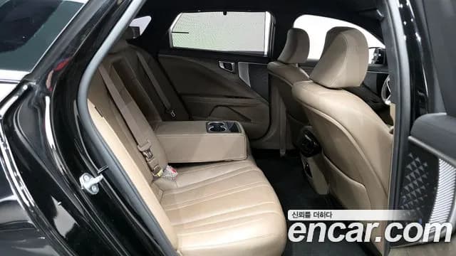 2022 Kia K8 2.5 Gasoline 2WD Sold VIN KNAM241BBNA030124 – interior seats 2022 Kia K8 2.5 Gasoline 2WD Sold VIN KNAM241BBNA030124 – interior seats