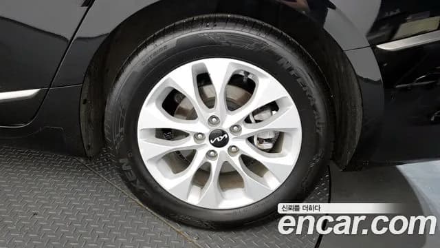 2022 Kia K8 2.5 Gasoline 2WD Sold VIN KNAM241BBNA030124 – photo 15 2022 Kia K8 2.5 Gasoline 2WD Sold VIN KNAM241BBNA030124 – photo 15
