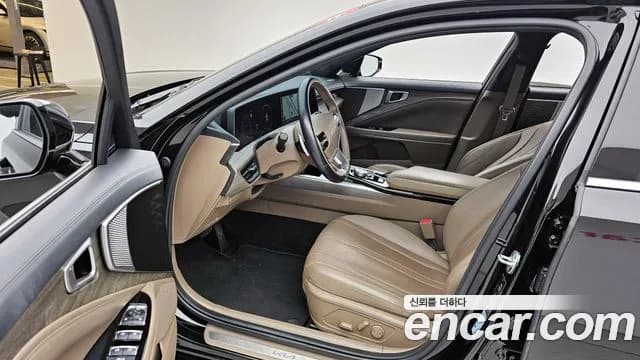 2022 Kia K8 2.5 Gasoline 2WD Sold VIN KNAM241BBNA030826 – interior seats 2022 Kia K8 2.5 Gasoline 2WD Sold VIN KNAM241BBNA030826 – interior seats