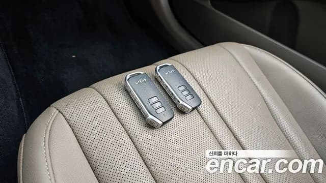 2022 Kia K8 2.5 Gasoline 2WD Sold VIN KNAM241BBNA030826 – photo 15 2022 Kia K8 2.5 Gasoline 2WD Sold VIN KNAM241BBNA030826 – photo 15