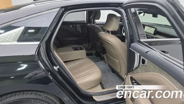 2022 Kia K8 2.5 Gasoline 2WD Sold VIN KNAM241BBNA031021 – trunk area 2022 Kia K8 2.5 Gasoline 2WD Sold VIN KNAM241BBNA031021 – trunk area