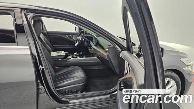 2023 Kia K8 2.5 Gasoline 2WD Sold VIN KNAM241BBPA033927 – interior seats 2023 Kia K8 2.5 Gasoline 2WD Sold VIN KNAM241BBPA033927 – interior seats