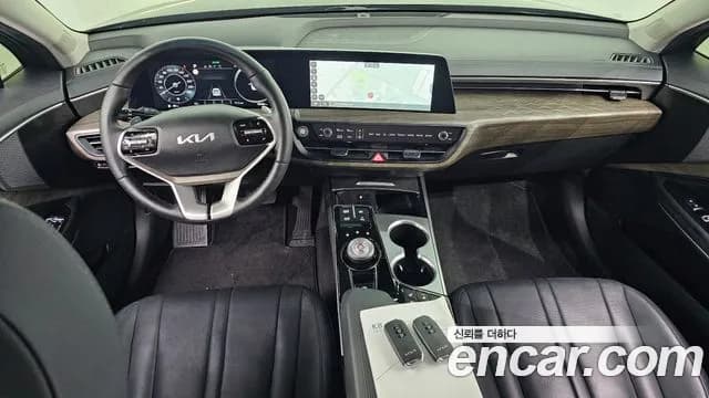 2023 Kia K8 2.5 Gasoline 2WD Sold VIN KNAM241BBPA033927 – photo 12 2023 Kia K8 2.5 Gasoline 2WD Sold VIN KNAM241BBPA033927 – photo 12
