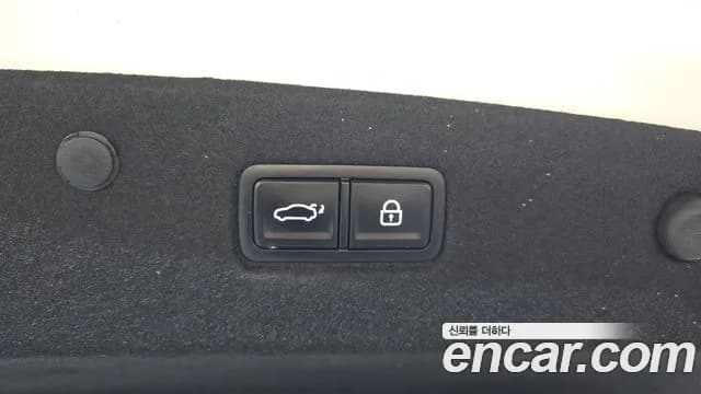 2023 Kia K8 2.5 Gasoline 2WD Sold VIN KNAM241BBPA042579 – photo 22 2023 Kia K8 2.5 Gasoline 2WD Sold VIN KNAM241BBPA042579 – photo 22