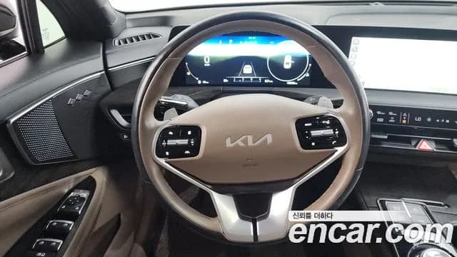 2023 Kia K8 2.5 Gasoline 2WD Sold VIN KNAM241BBPA043643 – interior seats 2023 Kia K8 2.5 Gasoline 2WD Sold VIN KNAM241BBPA043643 – interior seats