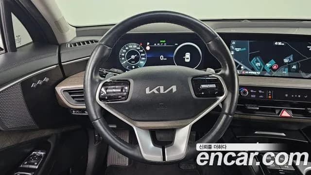 2023 Kia K8 2.5 Gasoline 2WD Sold VIN KNAM241BBPA048110 – photo 18 2023 Kia K8 2.5 Gasoline 2WD Sold VIN KNAM241BBPA048110 – photo 18