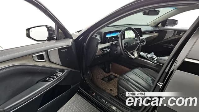 2023 Kia K8 2.5 Gasoline 2WD Sold VIN KNAM241BBPA049427 – photo 16 2023 Kia K8 2.5 Gasoline 2WD Sold VIN KNAM241BBPA049427 – photo 16
