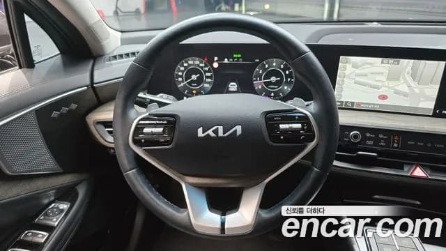 2023 Kia K8 2.5 Gasoline 2WD Sold VIN KNAM241BBPA049994 – photo 17 2023 Kia K8 2.5 Gasoline 2WD Sold VIN KNAM241BBPA049994 – photo 17