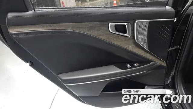 2023 Kia K8 2.5 Gasoline 2WD Sold VIN KNAM241BBPA051008 – photo 19 2023 Kia K8 2.5 Gasoline 2WD Sold VIN KNAM241BBPA051008 – photo 19