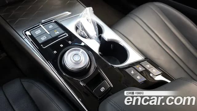 2023 Kia K8 2.5 Gasoline 2WD Sold VIN KNAM241BBPA052900 – engine bay 2023 Kia K8 2.5 Gasoline 2WD Sold VIN KNAM241BBPA052900 – engine bay