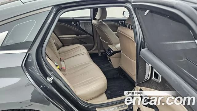 2023 Kia K8 2.5 Gasoline 2WD Sold VIN KNAM241BBPA057705 – odometer reading 2023 Kia K8 2.5 Gasoline 2WD Sold VIN KNAM241BBPA057705 – odometer reading