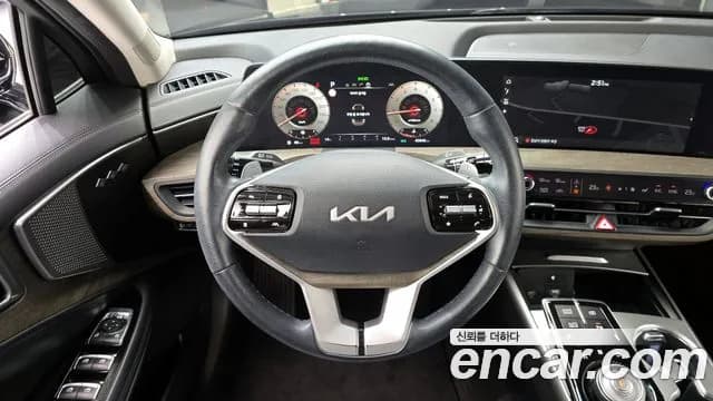 2024 Kia K8 2.5 Gasoline 2WD Sold VIN KNAM241BBRA064903 – photo 12 2024 Kia K8 2.5 Gasoline 2WD Sold VIN KNAM241BBRA064903 – photo 12