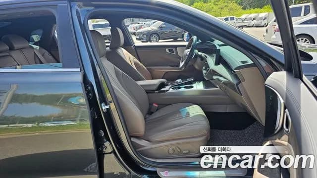 2024 Kia K8 2.5 Gasoline 2WD Sold VIN KNAM241BBRA066972 – photo 11 2024 Kia K8 2.5 Gasoline 2WD Sold VIN KNAM241BBRA066972 – photo 11
