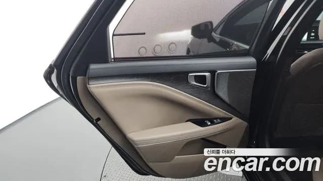 2024 Kia K8 2.5 Gasoline 2WD Sold VIN KNAM241BBRA067055 – interior seats 2024 Kia K8 2.5 Gasoline 2WD Sold VIN KNAM241BBRA067055 – interior seats