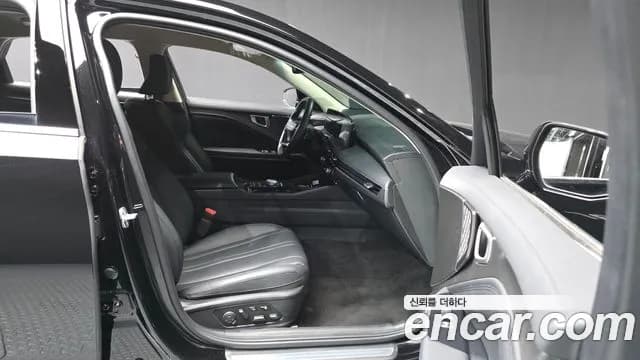 2025 Kia The New K8 2.5 Gasoline 2WD Sold VIN KNAM241BBSA075401 – rear exterior 2025 Kia The New K8 2.5 Gasoline 2WD Sold VIN KNAM241BBSA075401 – rear exterior