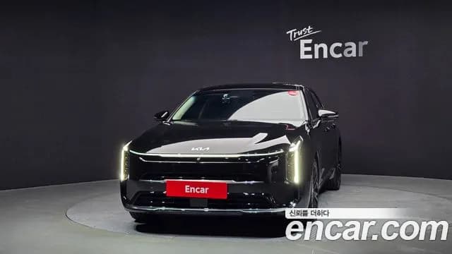 2025 Kia The New K8 2.5 Gasoline 2WD Sold VIN KNAM241BBSA076196 – front exterior 2025 Kia The New K8 2.5 Gasoline 2WD Sold VIN KNAM241BBSA076196 – front exterior