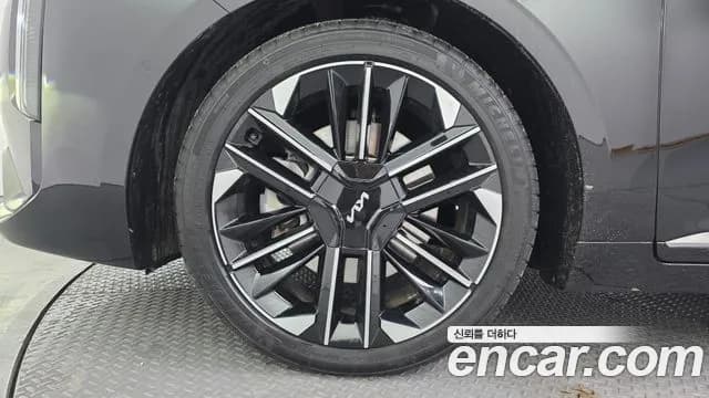 2025 Kia The New K8 2.5 Gasoline 2WD Sold VIN KNAM241BBSA082160 – photo 19 2025 Kia The New K8 2.5 Gasoline 2WD Sold VIN KNAM241BBSA082160 – photo 19