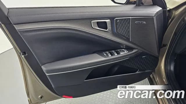2025 Kia The New K8 2.5 Gasoline 2WD Sold VIN KNAM241BBSA083645 – front exterior 2025 Kia The New K8 2.5 Gasoline 2WD Sold VIN KNAM241BBSA083645 – front exterior