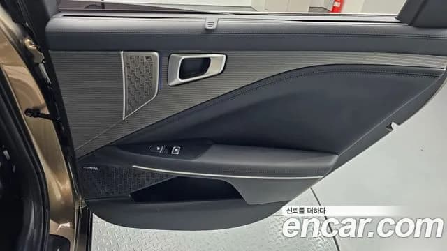 2025 Kia The New K8 2.5 Gasoline 2WD Sold VIN KNAM241BBSA083645 – trunk area 2025 Kia The New K8 2.5 Gasoline 2WD Sold VIN KNAM241BBSA083645 – trunk area