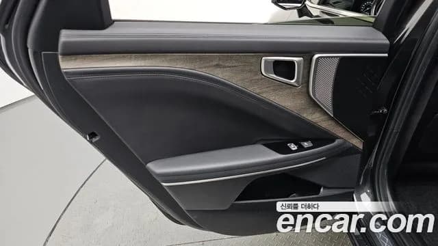 2022 Kia K8 3.5 LPG 2WD Sold VIN KNAM241FBNA018591 – undercarriage 2022 Kia K8 3.5 LPG 2WD Sold VIN KNAM241FBNA018591 – undercarriage