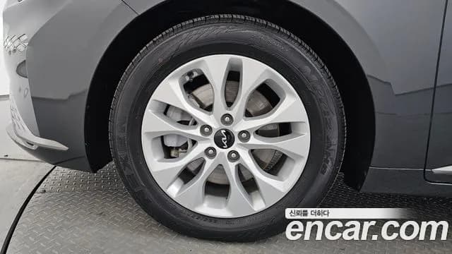 2022 Kia K8 3.5 LPG 2WD Sold VIN KNAM241FBNA018591 – photo 11 2022 Kia K8 3.5 LPG 2WD Sold VIN KNAM241FBNA018591 – photo 11