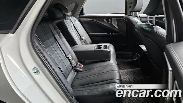 2023 Kia K8 3.5 LPG 2WD Sold VIN KNAM241FBPA041076 – exterior detail 2023 Kia K8 3.5 LPG 2WD Sold VIN KNAM241FBPA041076 – exterior detail