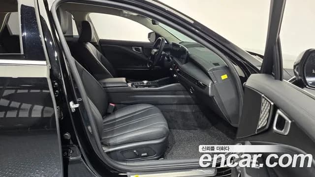 2025 Kia The New K8 3.5 LPG 2WD Sold VIN KNAM241FBSA080913 – rear exterior 2025 Kia The New K8 3.5 LPG 2WD Sold VIN KNAM241FBSA080913 – rear exterior